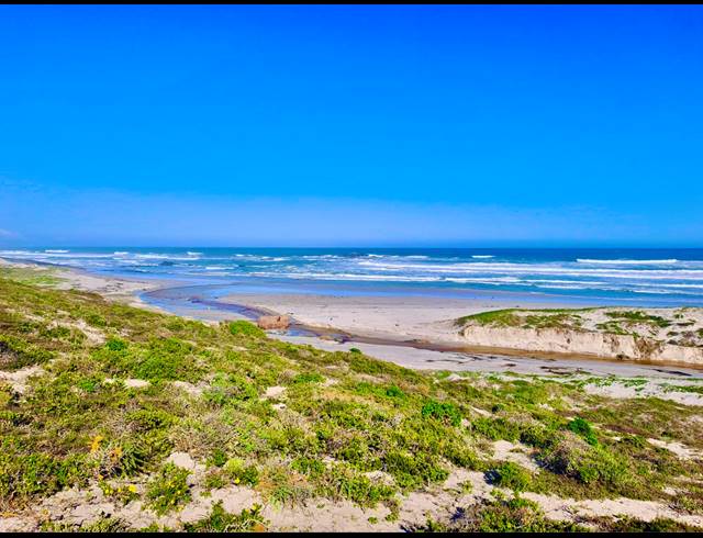 800M² VACANT LAND FOR SALE IN GROTTO BAY